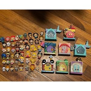Disney Doorables toys bundle